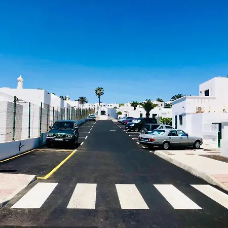 Apartment Florencia, With Pool & Wifi In Puerto Del Carmen Lanzarote Island