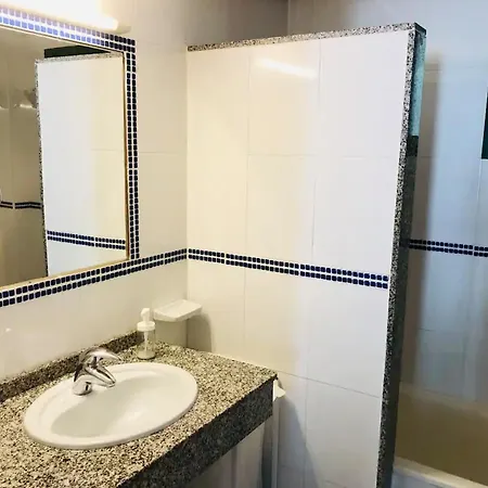 Florencia, With Pool & Wifi In Puerto Del Carmen Lanzarote Island