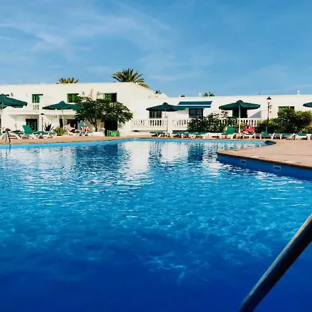 Florencia, With Pool & Wifi In Puerto Del Carmen Apartment Lanzarote Island